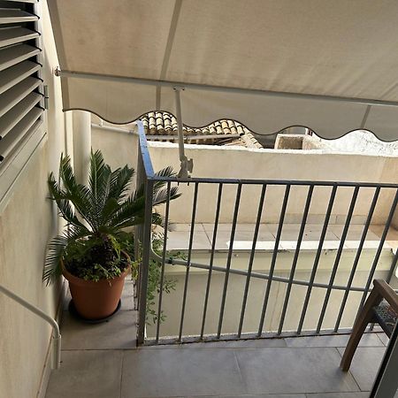 Deni'S Apartments Per 2 Con Veranda Balcone سيراكوزا المظهر الخارجي الصورة